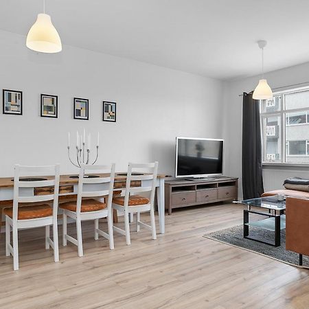 V53 Lovely 2 Bedroom Apartment In Reykjavík Kültér fotó
